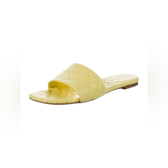 Bottega Veneta
Women's Amy Flat Mule Sandals - Picture 2 of 9